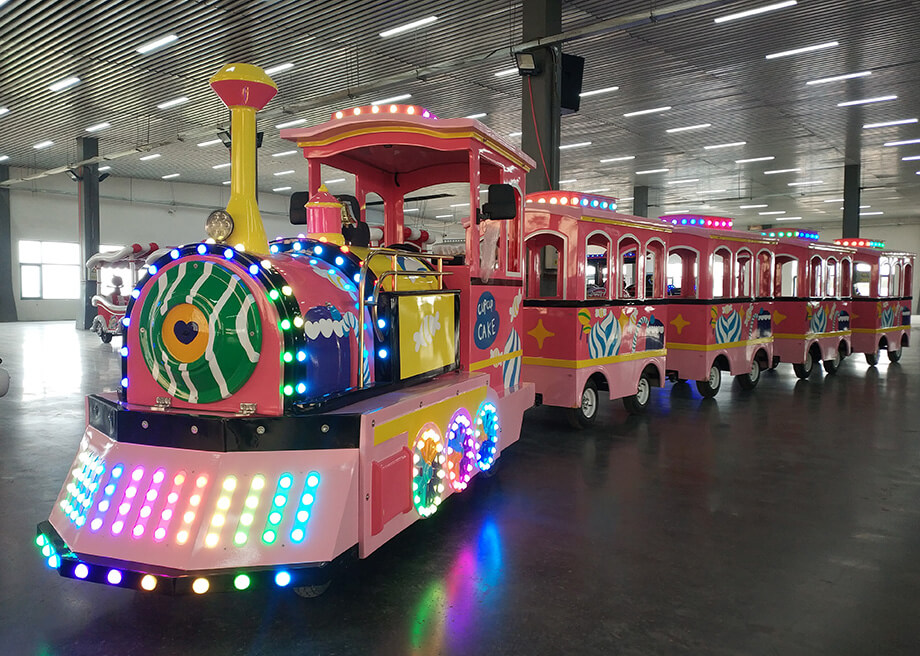 Small Trackless Train